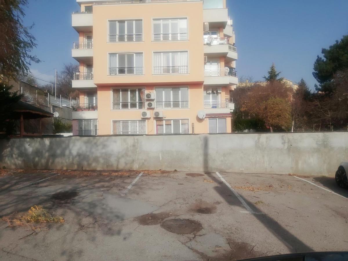Saint Nicholas Varna Lovely 2 Bedroom Apartment With Sunny Garden Εξωτερικό φωτογραφία