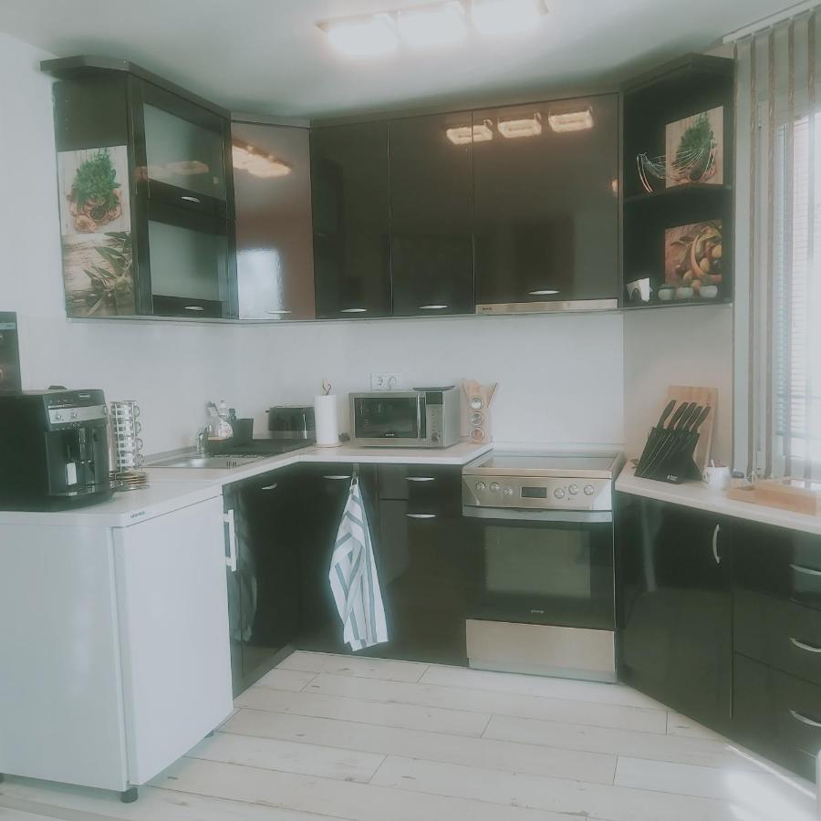 Saint Nicholas Varna Lovely 2 Bedroom Apartment With Sunny Garden Εξωτερικό φωτογραφία