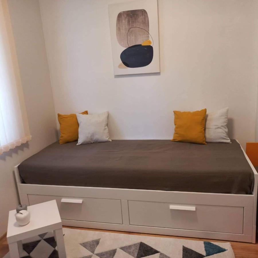Saint Nicholas Varna Lovely 2 Bedroom Apartment With Sunny Garden Εξωτερικό φωτογραφία